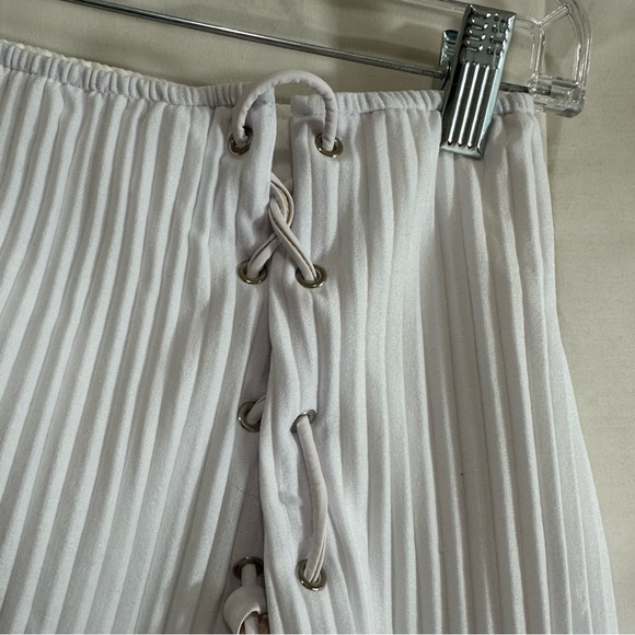 Manière De Voir Womens Pleated Mini Skirt with Laced Side Tie White 4 - Picture 12 of 12